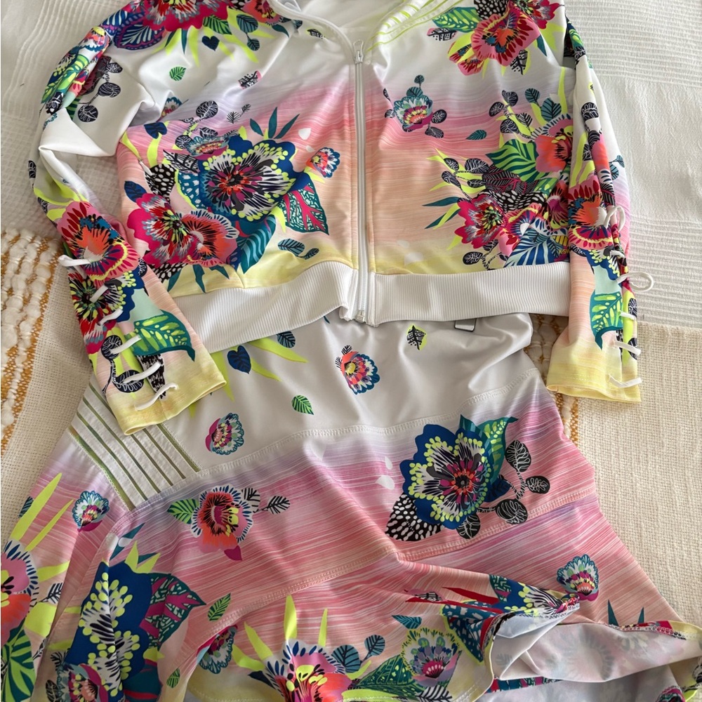Lucky in Love women’s TENNIS SET